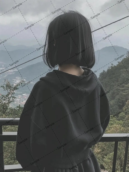 ボブカットの女の子の後ろ姿の写真 AI イラスト